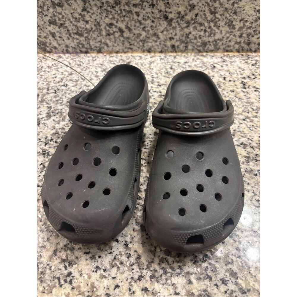CROCS KidsβBlack Classic Clogs with Heel Strap